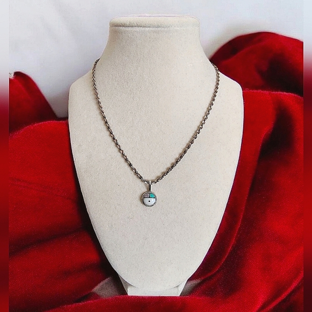 Native American Zuni Pendant Silver Textured Necklace Signed GRW